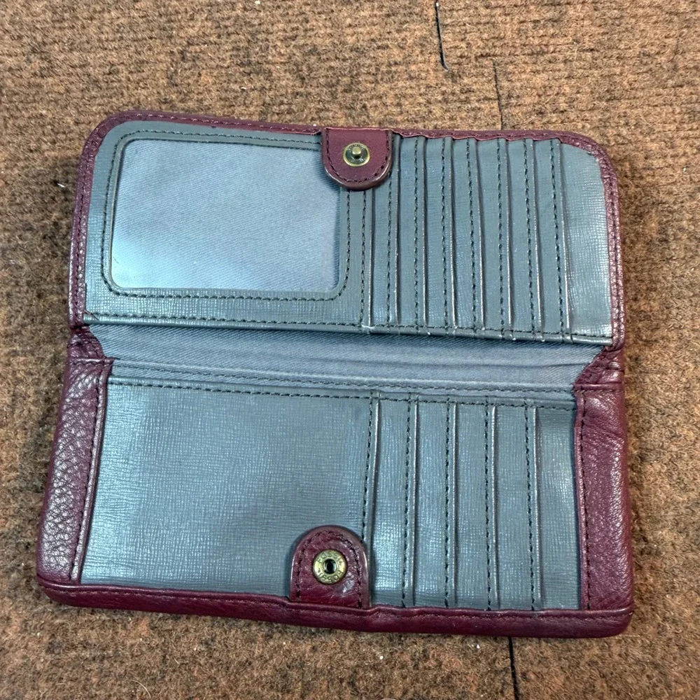 Fossil bifold wallet